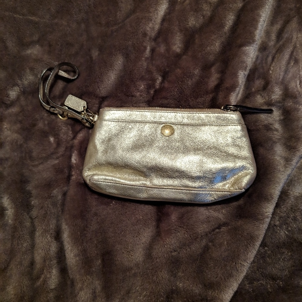 Gold Coach Clutch